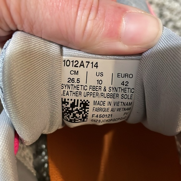 ASICS Women's Gray and Pink Running Shoes - Picture 7 of 10